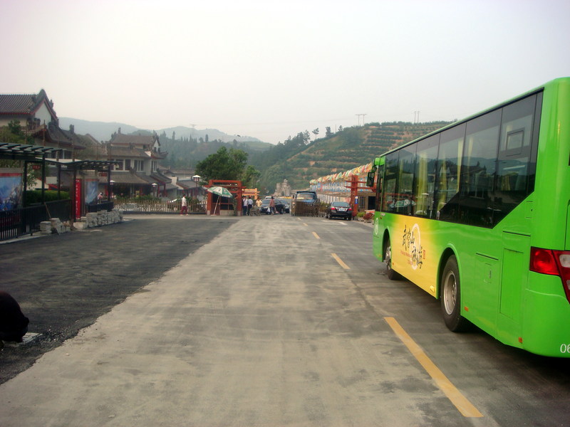 Image: /media/?path=/trips/2007-08-13 China/2007-08-19_Xi'an-Wudang/20070819-181708-0-Joe.jpg